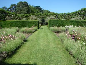 Chateau de Groussay 11