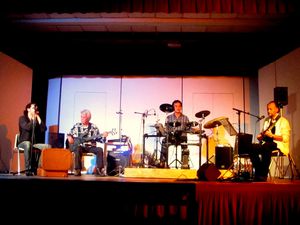 MICHEL-LENOIR-BLUESBAND-ST-AY-0-.jpg