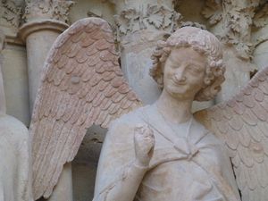 Reims ange au sourire - reduc