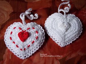 coeur-pochette-mariage-dragees-crochet.jpg