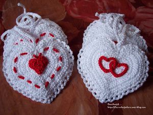 coeurs-pochettes-mariage-cadeau-st-valentin