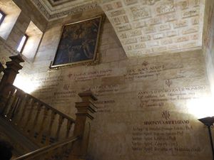 Université Pontificale L'escalier noble 2 (2)