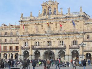 Plaza-Mayor-2-l-hotel-de-ville--2-.jpg