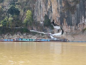 Nong-Khiaw----sur-la-route---bateau--2-.JPG