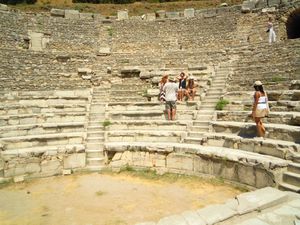 Ephese--4--Odeon-theatre-couvert.JPG