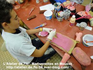 Marionnettes en mousse-Atelier de Flo-Donchery-Artiste-Peintre-1