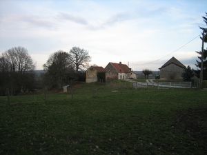 7-Motte-Beaujeu-vue-NW.JPG