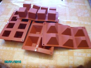 Moules-cubes-et-pyramides-blog.jpg