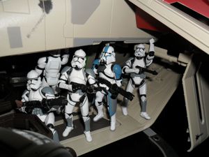 clone attack on coruscant in gunship (3)