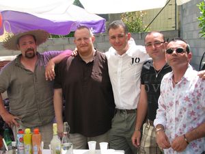 2011.05.22 Olivier aves ses cousins et les 2 Seb1