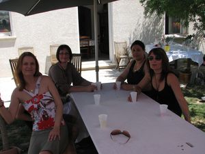 2011.05.22 Sandra, les 2 Merca et Sandy1