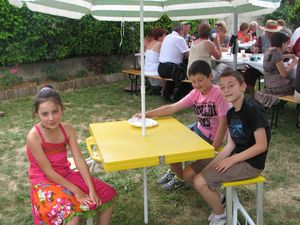 2011.05.22 Tristan avec Mathilde et Thibault