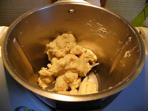 SAUCISSON-BRIOCHE-2.jpg