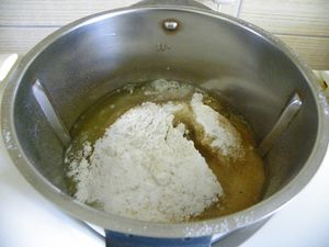 gateau-pommes-rhubarbe-1.jpg