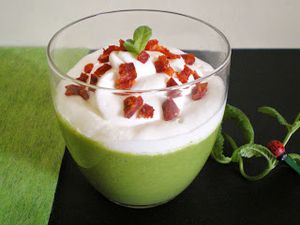 Capuccino-de-petits-pois-a-la-menthe-3.jpg