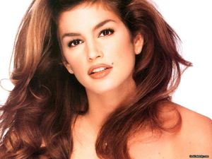 Cindy-Crawford-Hot2