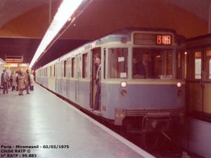 95883 cmp 1975 03 03 chps elysees 13 d16 ratp