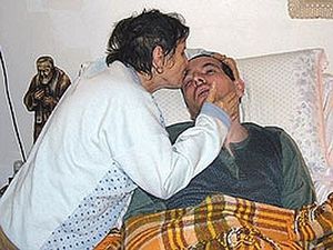 CRISAFULLI-ACCUDITO-CON-AMORE.jpg