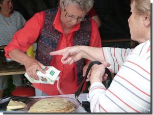 Fete-de-la-MJC.2013-crepes.jpg