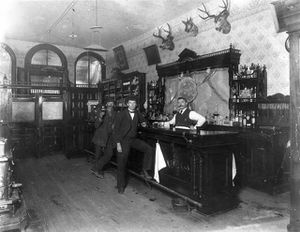 saloon 1897
