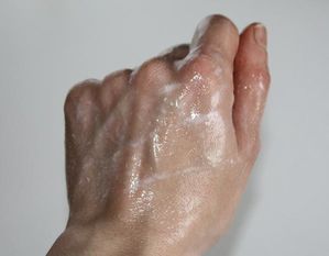 Loccitaneamande4.JPG