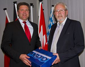 JAS-2012-Kinzkofer-Kleber1.jpg