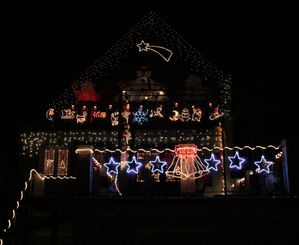WeihnachtshausErdle 02 Fassade 1