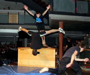 NachtTalente 01 04 FlyingKids DJK Wue 05