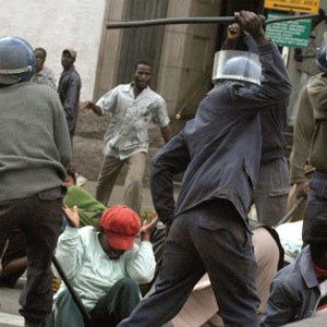 Violence_Policiere_Afrique1.jpg