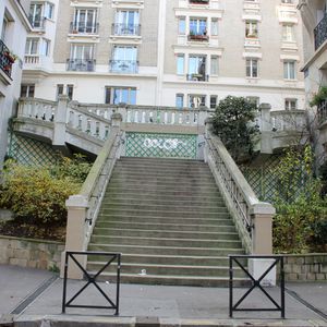 escaliers-tombe-ceramique-009.JPG