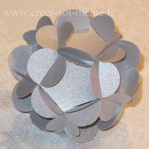 boule-fleur-noel.jpg