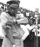 Général Mobutu au stade