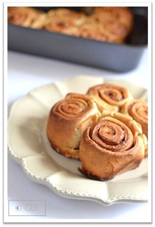 cinnamon-rolls.jpg