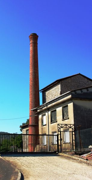 distillerie-Saint-Chinian-cmp.jpg