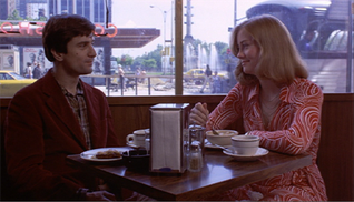 Taxi-Driver---Robert-de-Niro-et-Cybill-Shepherd.png