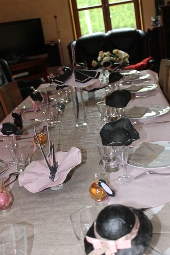 table-Quand-la-petite-robe-noire-rosit 0246