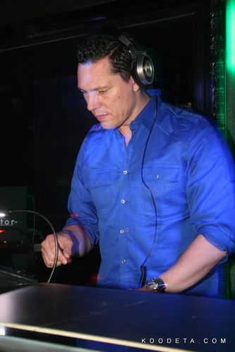 Tiësto at Glow, Josephine Washington DC 26.03 (8)