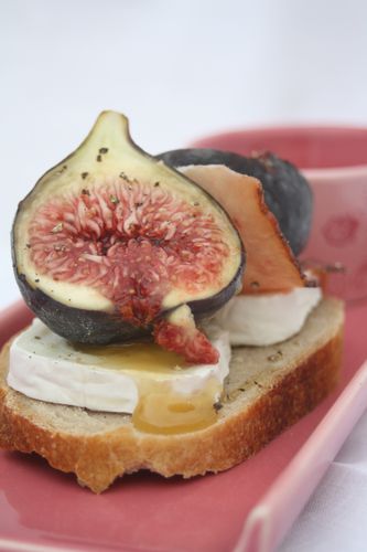 figues chèvre speck miel (12)