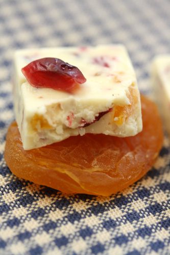 chocolats abricots cranberries tonka (1) modifié-1