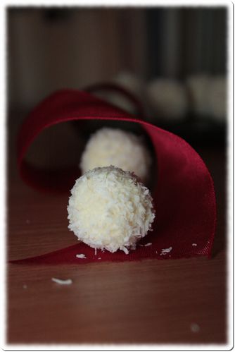 Truffes choc blanc-noix de coco