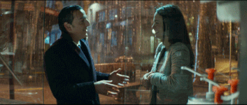 Le-dernier-diamant---Yvan-Attal-et-Berenice-Bej-copie-1.gif