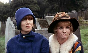 Love - Glenda Jackson et Jennie Linden