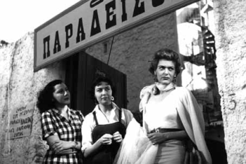 Stella - Melina Mercouri et Voula Zouboulaki