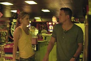 Magic-Mike---Cody-Horn-et-Channing-Tatum.jpg