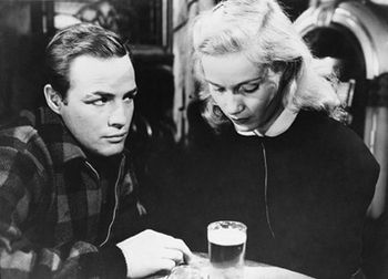 Sur les Quais - Marlon Brando et Eva Marie Saint-copie-1