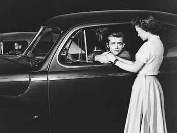 La-fureur-de-vivre---James-Dean-et-Natalie-Wood-copie-1.jpg