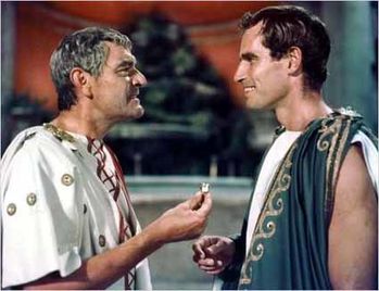Ben-Hur---Jack-Hawkins-et-Charlton-Heston.jpg