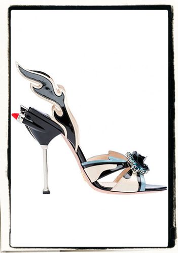prada-chaussures-2012-voiture-7