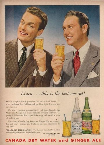 1944-Canada-Dry-Ginger-Ale-Water-vintage-photo.jpg