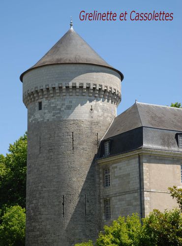Tours.jpg